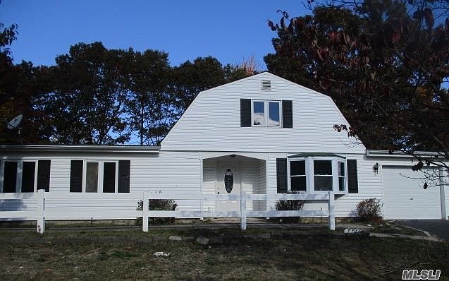1st image of 3 Campus Ln