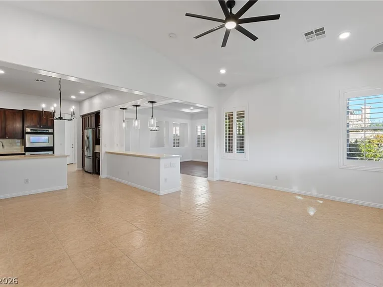 11283 La Madre Ridge Dr — Photo 14