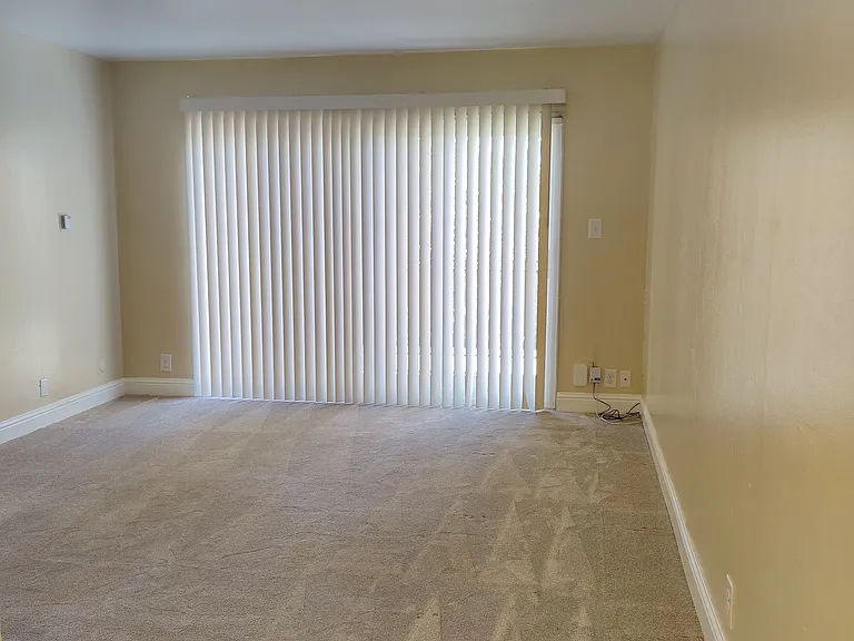 2431 Ellsworth St — Photo 42