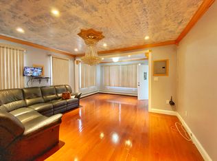 111-09 204th St #1, Saint Albans, NY 11412