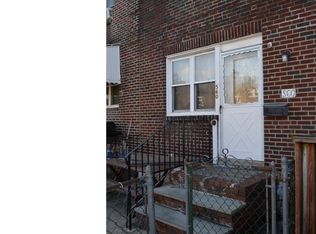 560 Snowden Rd, Upper Darby, PA 19082