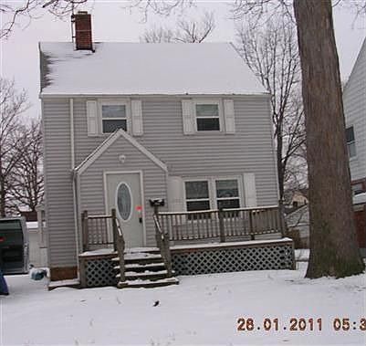 1st image of 27140 Mallard Ave