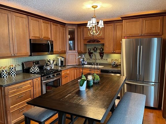 5th image of 14612 Pebble Creek Ct
