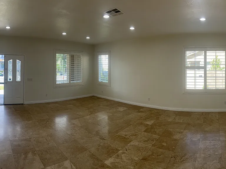 13862 Camp Rock St — Photo 3
