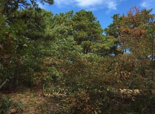 25 Parker Dr, North Truro, MA 02652