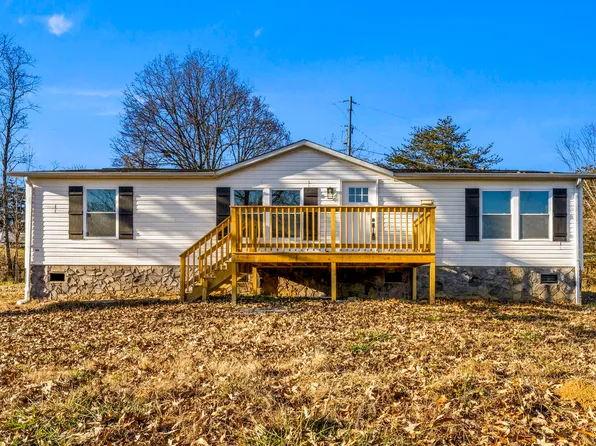 924 Ohara Dr, Dandridge, TN 37725