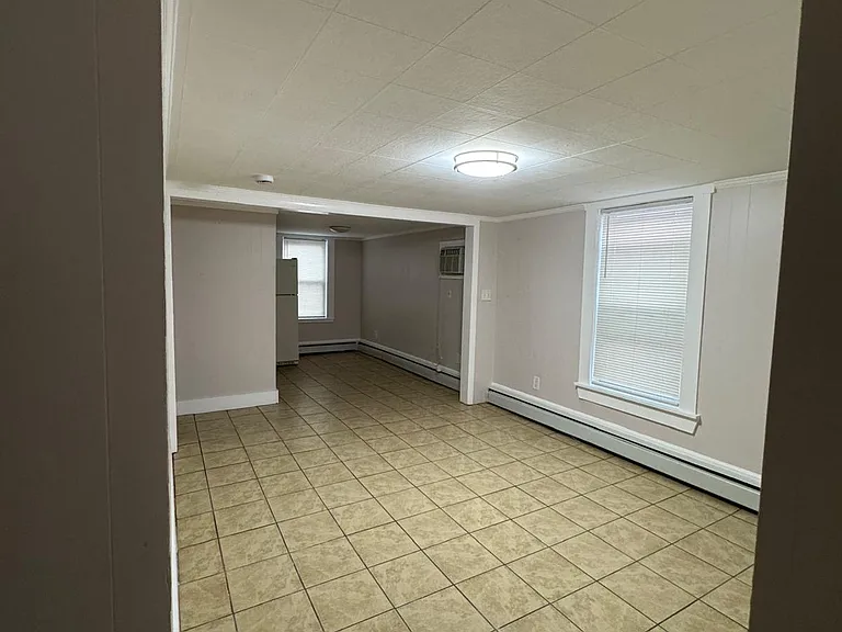400 Lowell St #2 — Photo 4