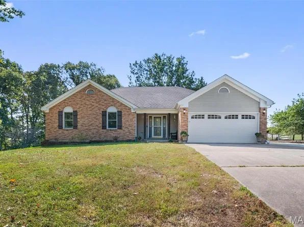 9 Spring Ct, O'Fallon, MO 63366