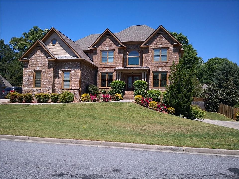 1st image of 3018 Lawson Dr