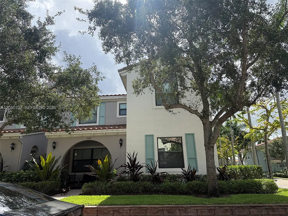 3260 NW 126th Ave