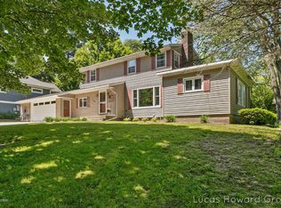 160 Taylor St, Saugatuck, MI 49453