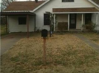 1015 E Riley, El Reno, OK 73036