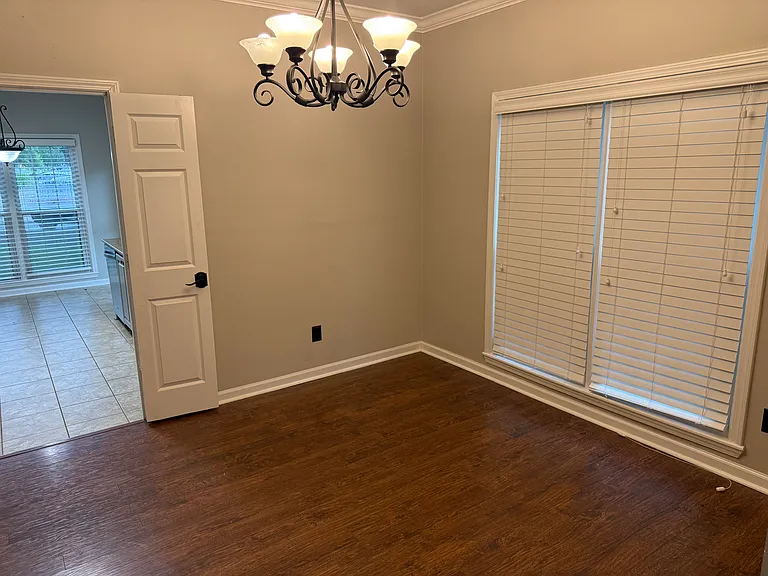 7956B Jefferson Place Blvd #B — Photo 4