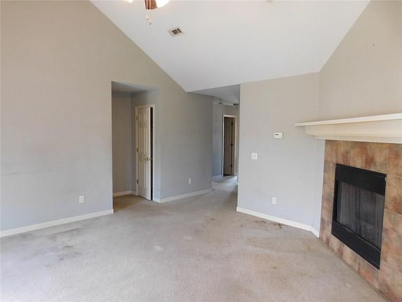 3rd image of 20827 Highland Dr #1062