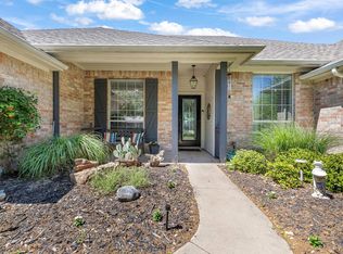 218 Granada Calle St, Granbury, TX 76049