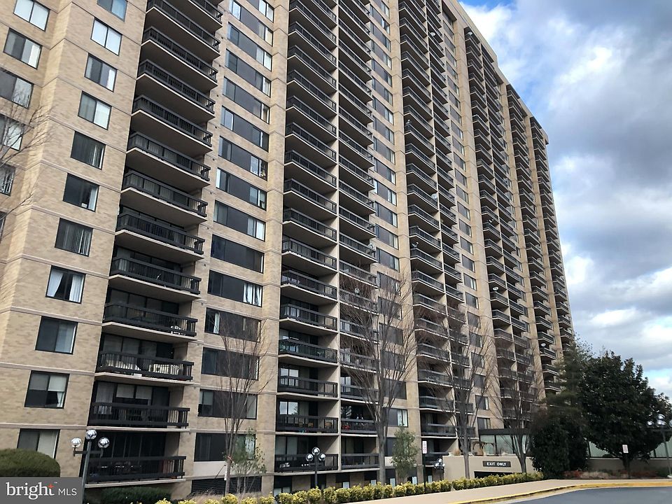 1st image of 3701 S George Mason Dr Unit 808N