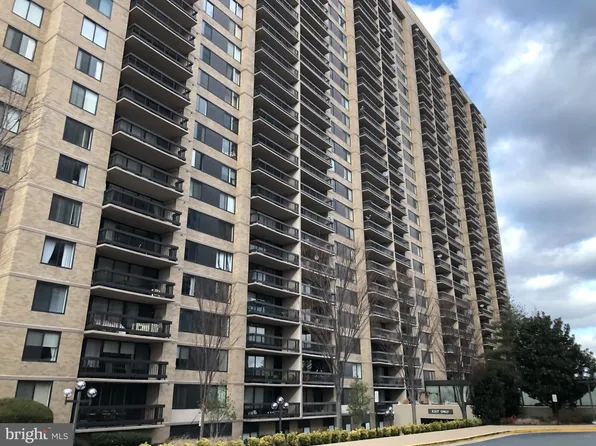 3701 S George Mason Dr, Falls Church, VA