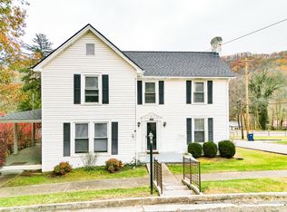 209 Cypress St, Gate City, VA 24251