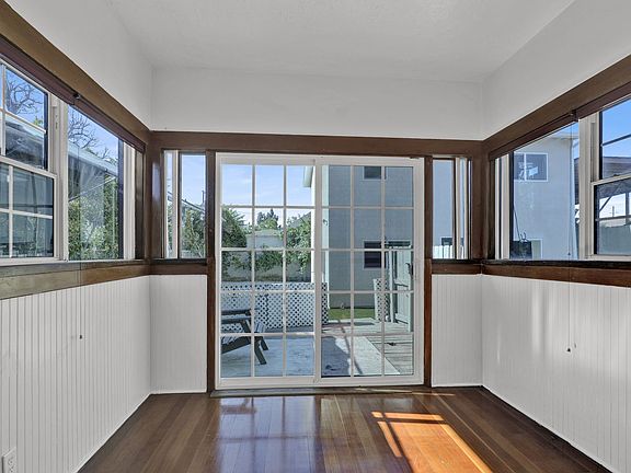 4th image of 1340 W 30th St