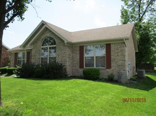 121 Joshua Ct, Shepherdsville, KY 40165