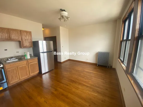 4806 N Kedzie Ave #115, Chicago, IL 60625