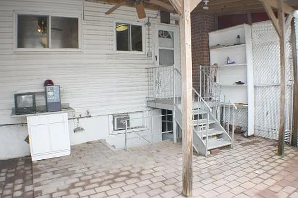 Sold by Fillmore | media 2