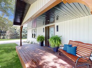 1016 S 52nd Ave E, Newton, IA 50208