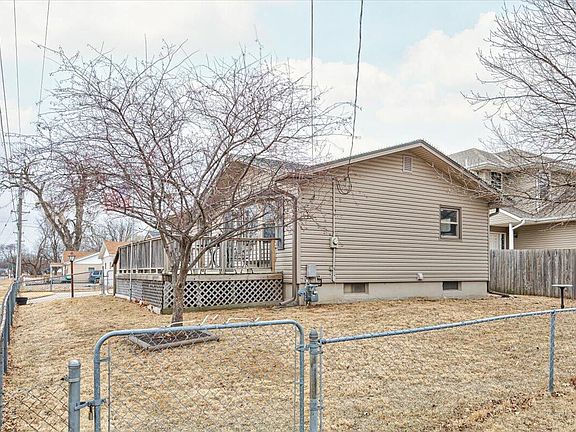 3rd image of 1020 N 21st St