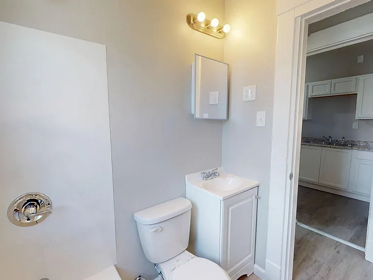 8111 Madison Ave — Photo 61