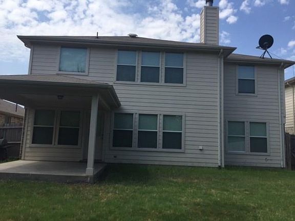3rd image of 224 Mulberry Dr