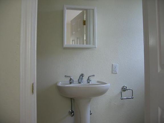 5th image of 707 6th Ave S APT 4101