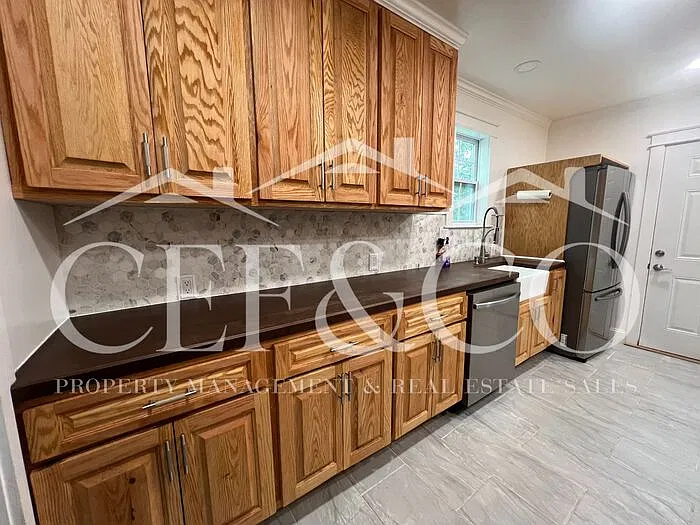 2 bed, 1.0 bath, 756 sqft, $1,150 — Photo 4