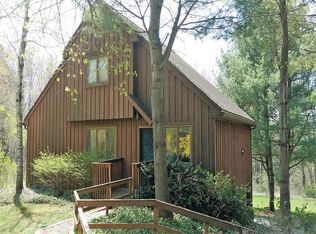 34 Ashley Dr, Goshen, CT 06756
