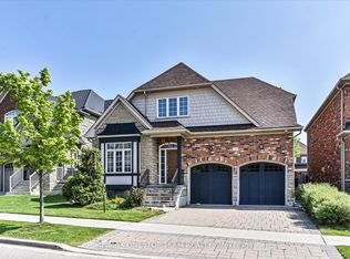 5499 Freshwater Dr, Mississauga, ON L5M 0K7