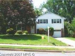 7416 Falmouth St, Springfield, VA 22150