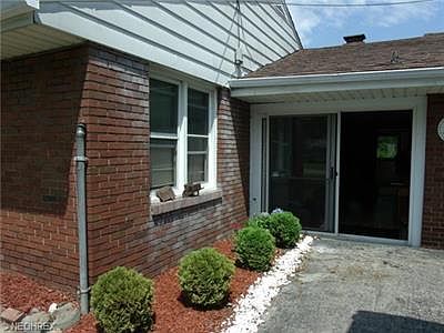 3rd image of 1810 Lucretia Dr