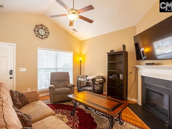 4th image of 221 Windsor Trace Dr