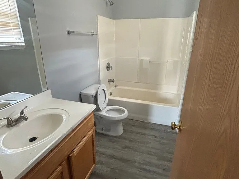 4206 W Van Buren St — Photo 7