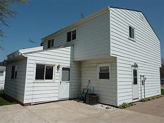 4th image of 1058 E 347th St
