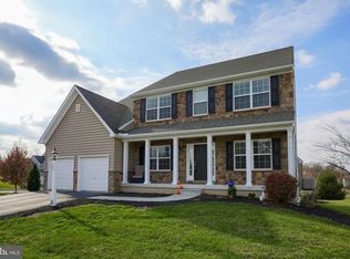 105 Tinsmith Ln, Strasburg, PA 17579