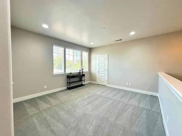 4578 Blue Oak Pl — Photo 12