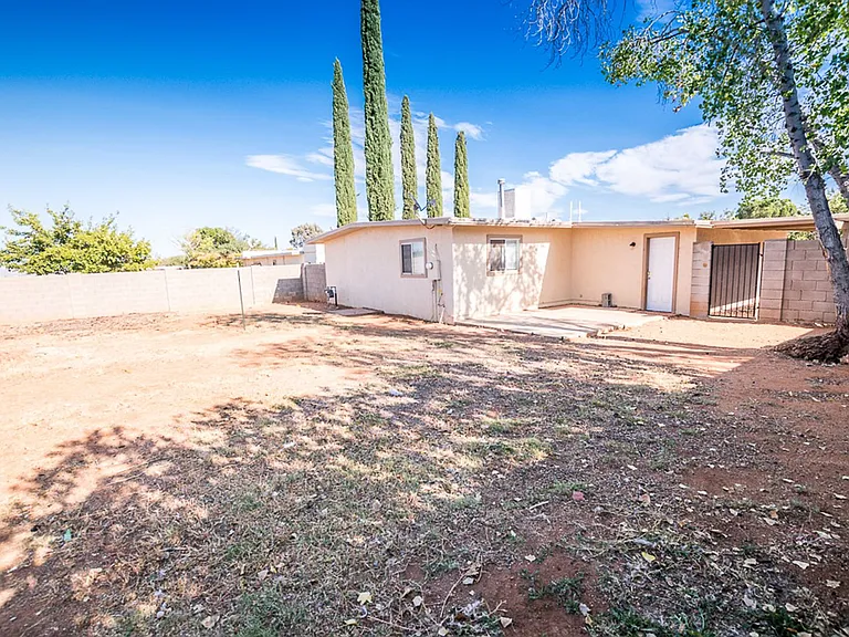 4937 E De Medici Dr — Photo 29