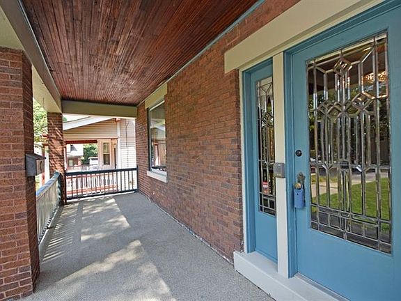 3rd image of 3070 Wardall Ave