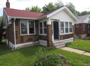8153 Saint Charles Ln, Saint Louis, MO