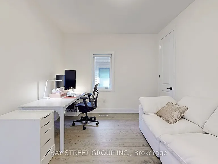 97 Halldorson Ave — Photo 9