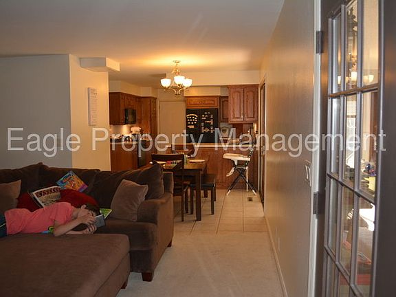 2nd image of 358 Essex Dr NE