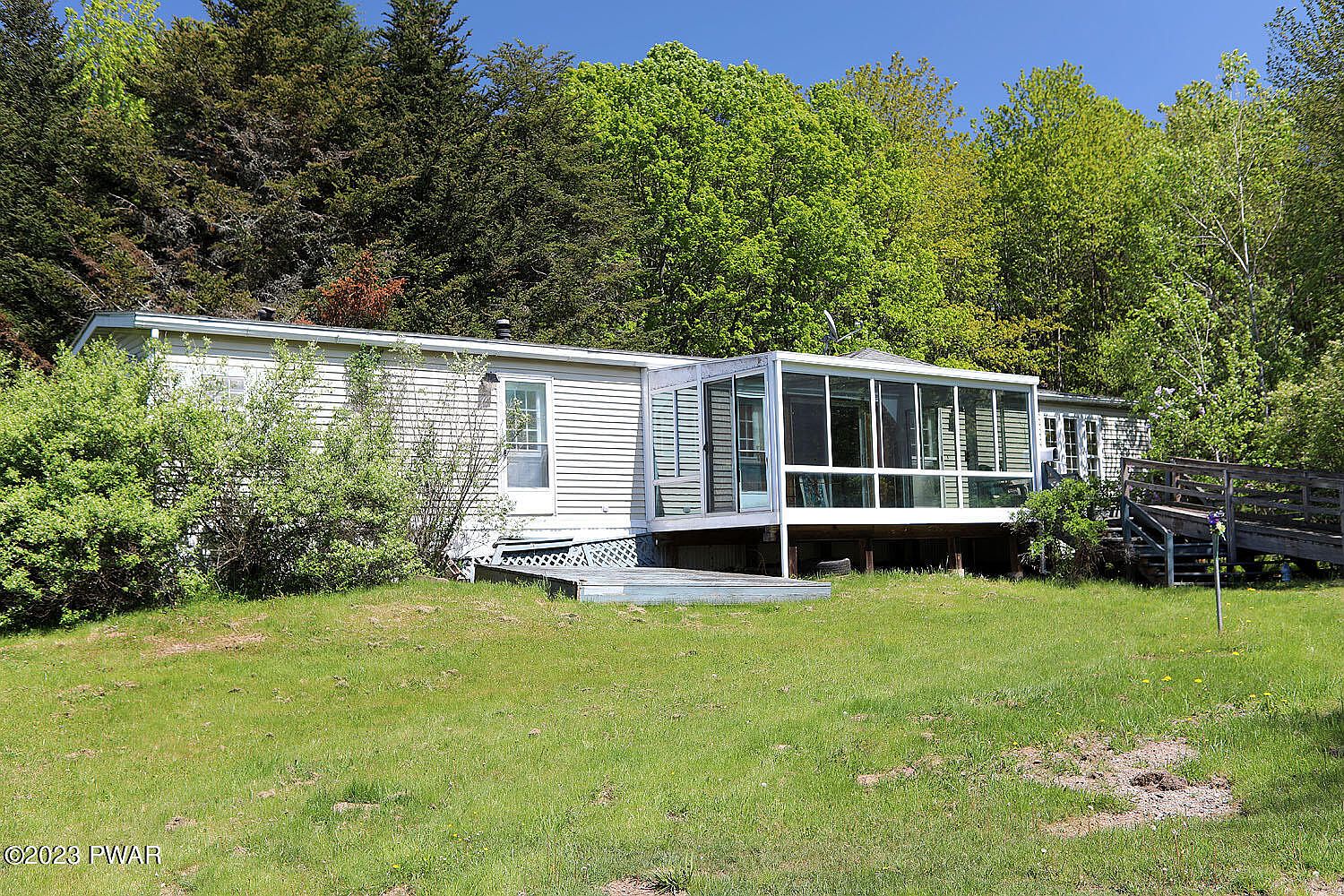 33 Buckley Rd, Equinunk, PA 18417 Zillow