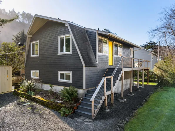 79808 Cannon Rd, Arch Cape, OR 97102