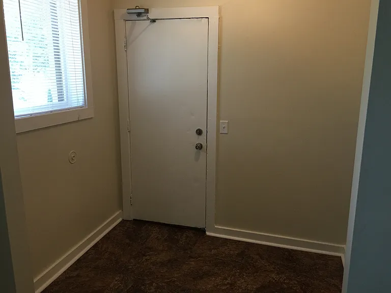 54-56 Grand Ave #4 — Photo 8