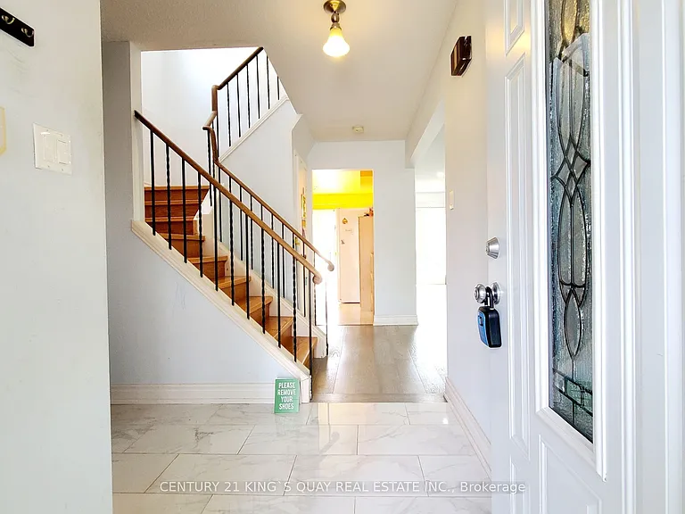 51 Carolbreen Sq — Photo 3